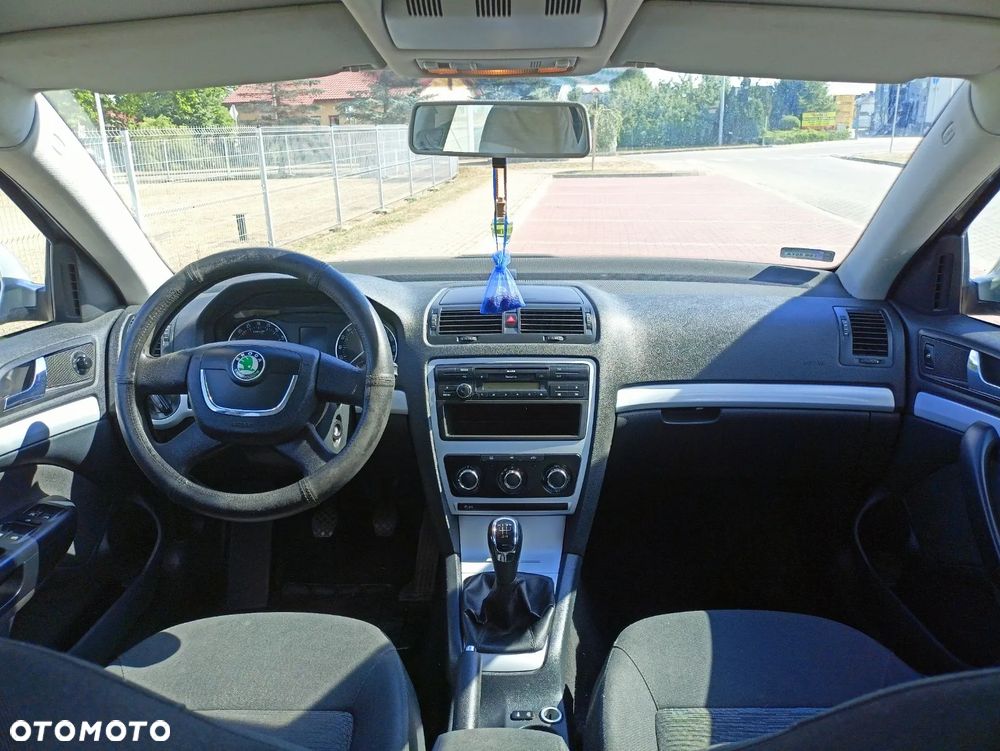 Skoda Octavia 1.6 TDI Classic - 8