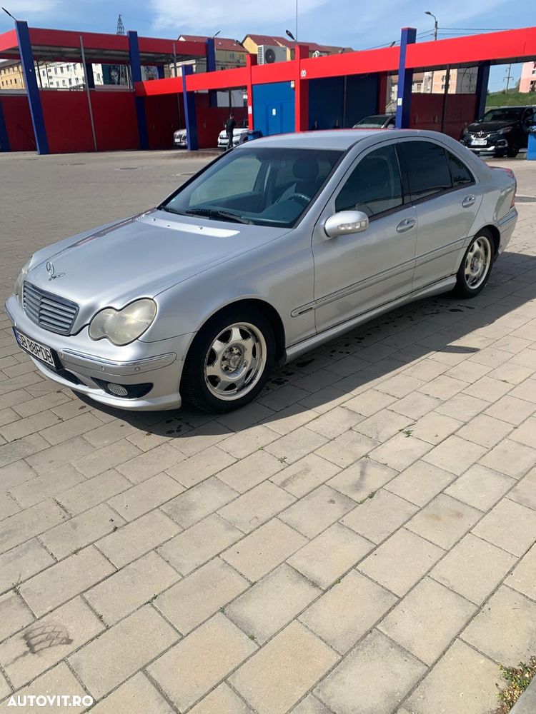 Mercedes-Benz C - 1
