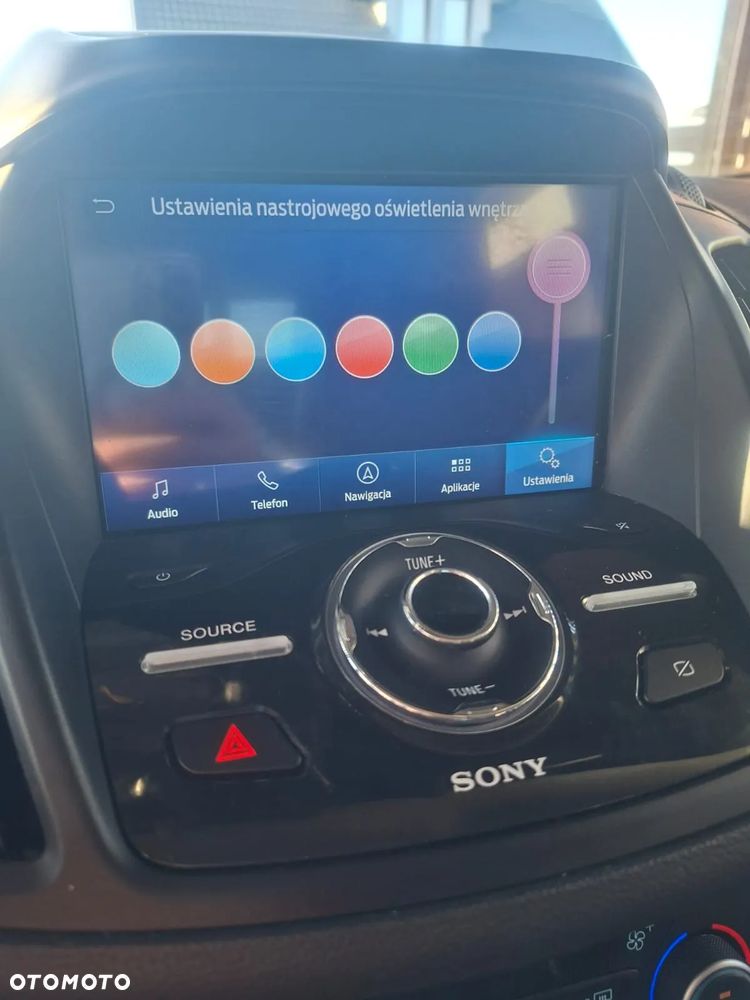 Ford Escape 2.0 EcoBoost AWD Titanium - 17