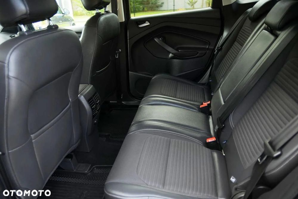 Ford Kuga 2.0 TDCi AWD Titanium - 22
