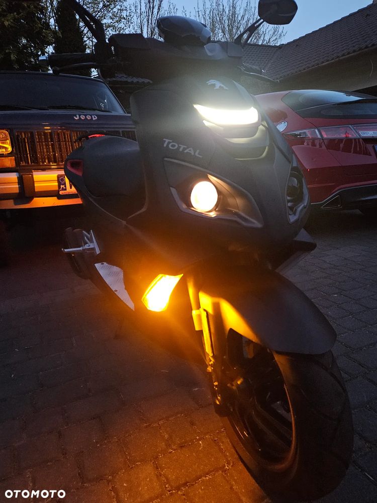 Peugeot Speedfight - 16
