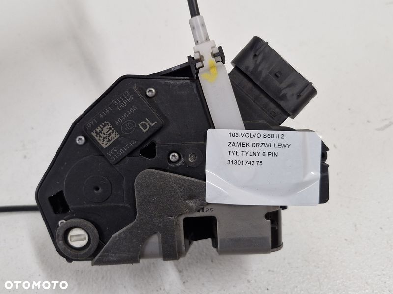 VOLVO S60 2 II ZAMEK DRZWI LEWY TYŁ TYLNY 6 PIN 31301742 - 9