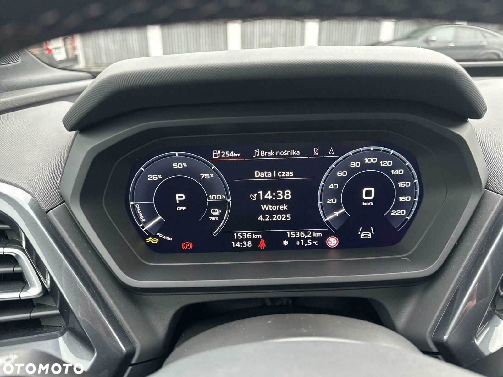 Audi Q4 - 13
