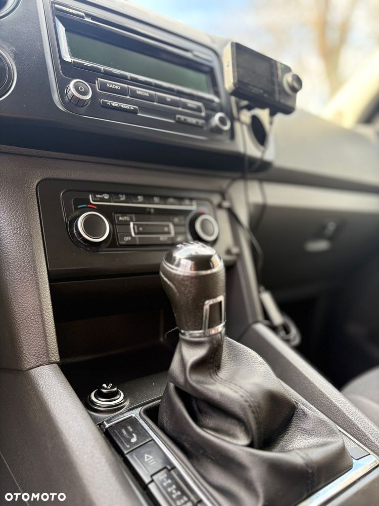 Volkswagen Amarok Double Cab 2.0 TDi 4MOTION Trendline - 17