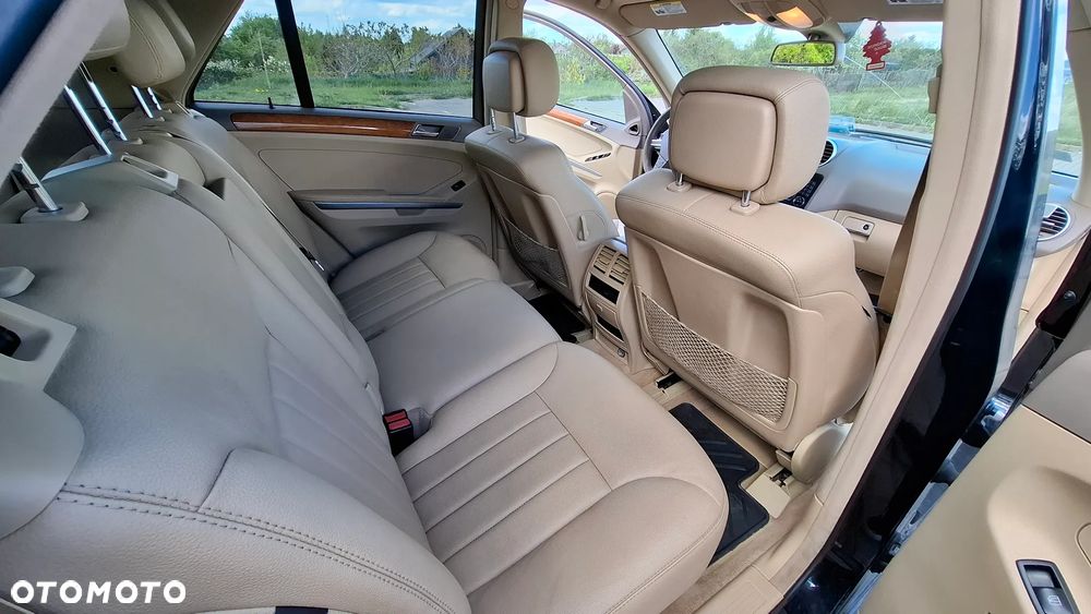 Mercedes-Benz ML 320 CDI 4Matic 7G-TRONIC - 9