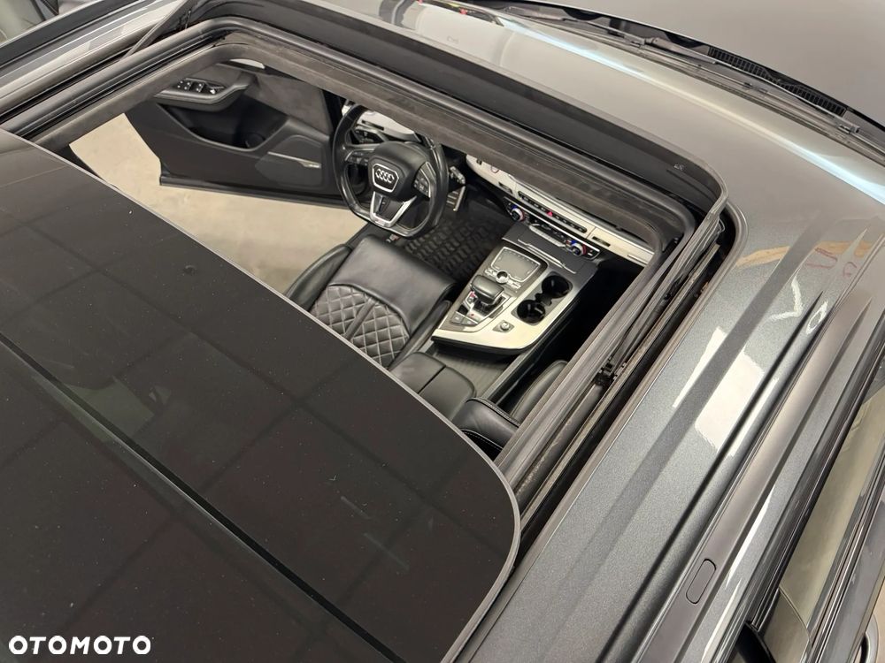 Audi SQ7 4.0 TDI Quattro Tiptronic - 32