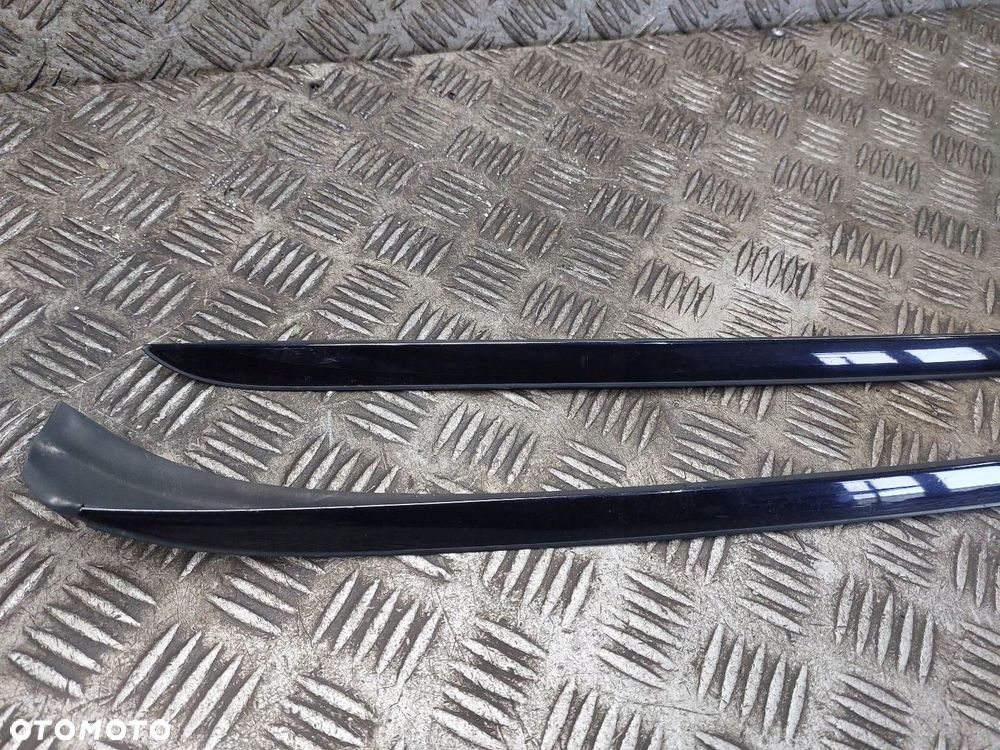 LISTWA SZYBY CZOŁOWEJ LEWA + PRAWA BMW E90 416/9 7179263 7179264 - 2