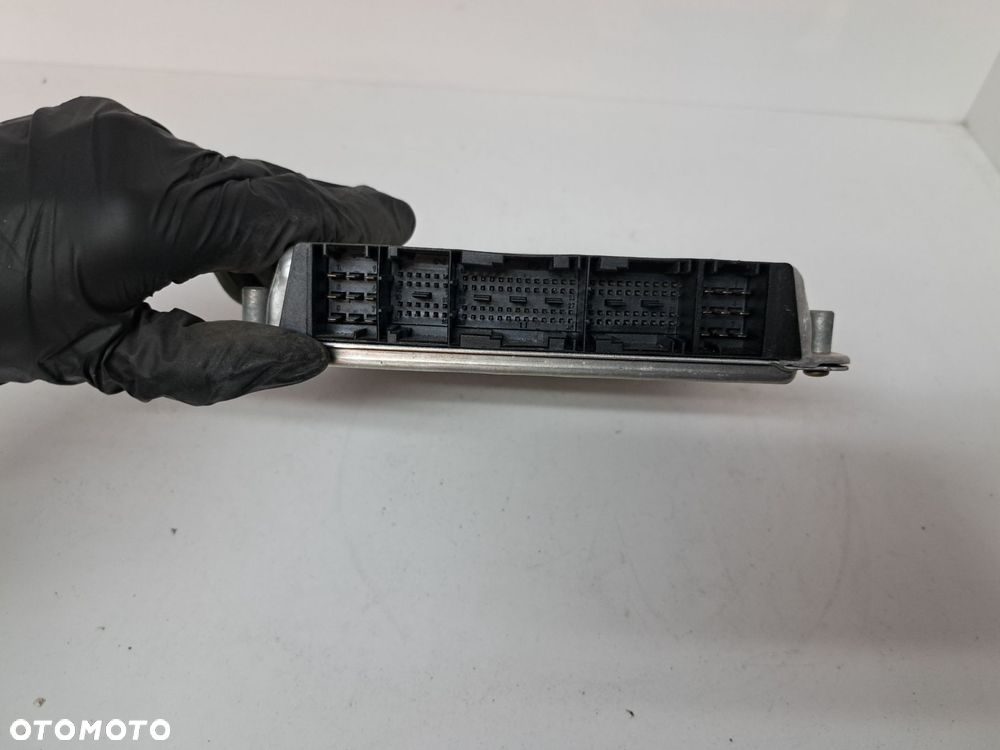 MERCEDES MB 2.4 V6 KOMPUTER  STEROWNIK  SILNIKA A 112 153 31 79 - 3