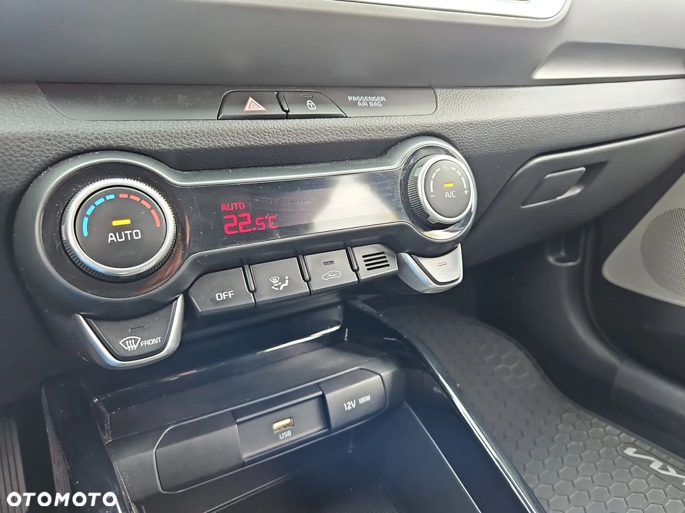 Kia Stonic 1.0 T-GDI L - 23