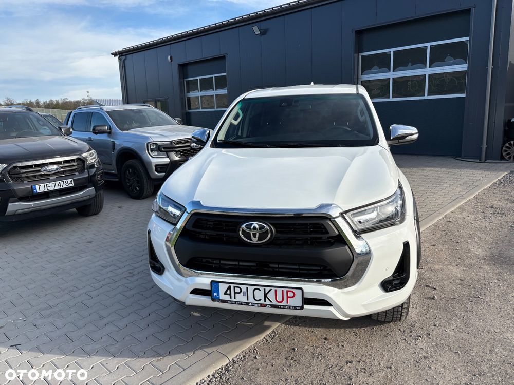 Toyota Hilux 2.8 D-4D Double Cab SR5+ 4x4 - 2