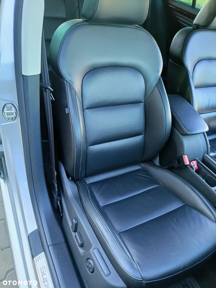 Skoda Superb 3.6 V6 4x4 DSG Elegance - 28
