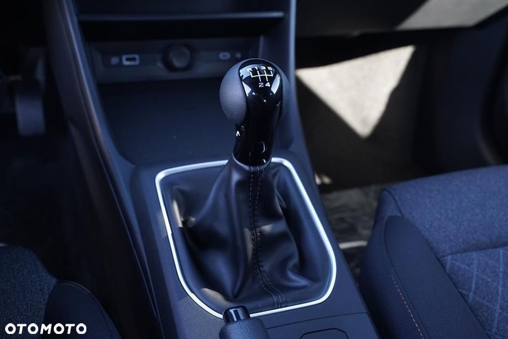 MG MG3 1.5 Standard - 19