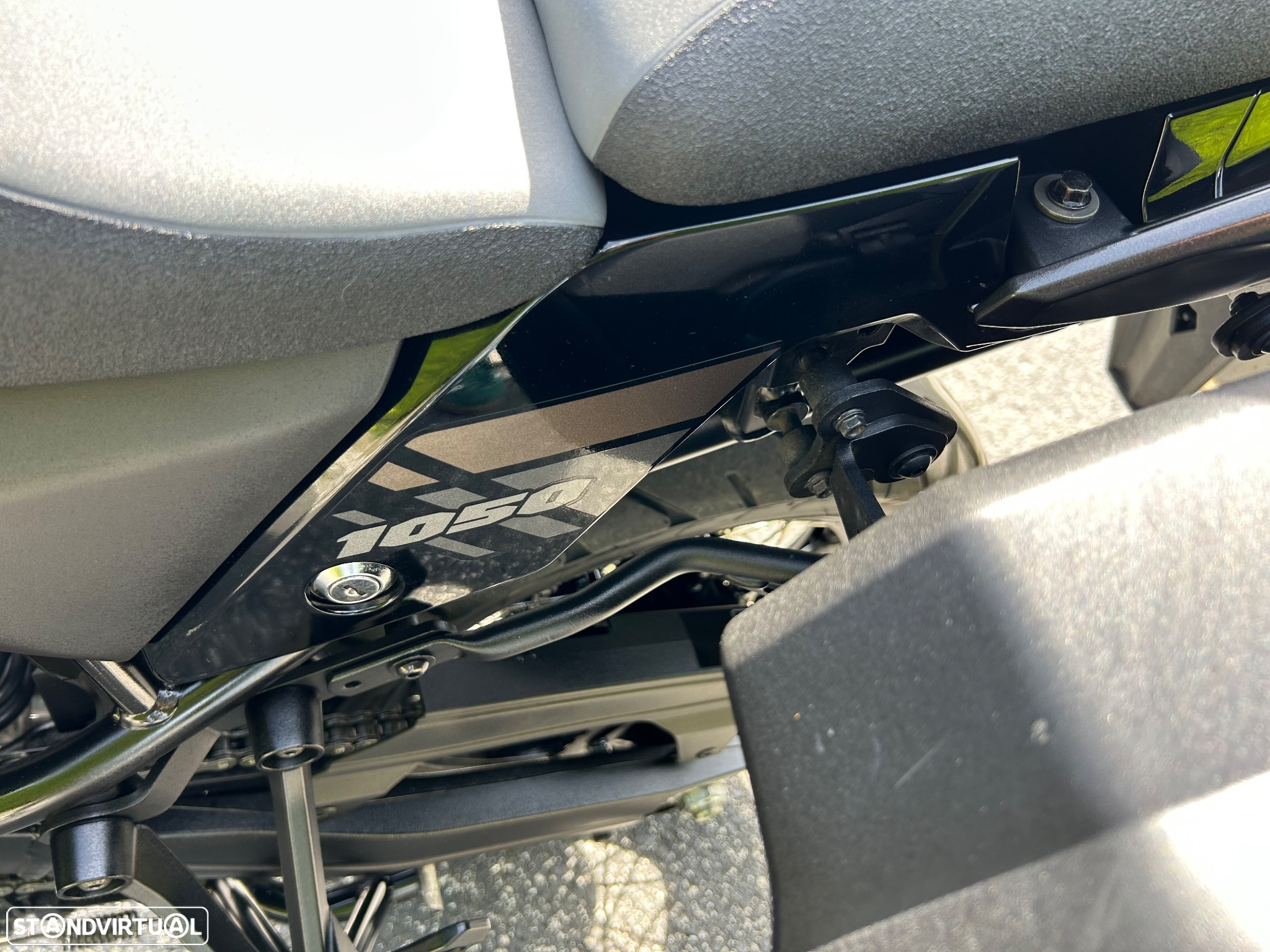 Suzuki DL V Strom 1050 de - 18