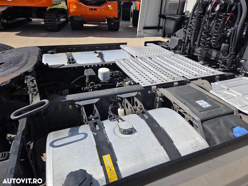 Volvo FH 500, 2022, 543.610km, rulata in GERMANIA, 2 paturi, Aeropachet spoilere cabina, spoilere sasiu, 2 rezervoare, Frigider, Aer conditionat STATIONARE, CIV, anv Michelin 70% ok, Automata, Navigatie, posibilitate leasing-PROMOTIE 53.900 EUR+Tva - 19
