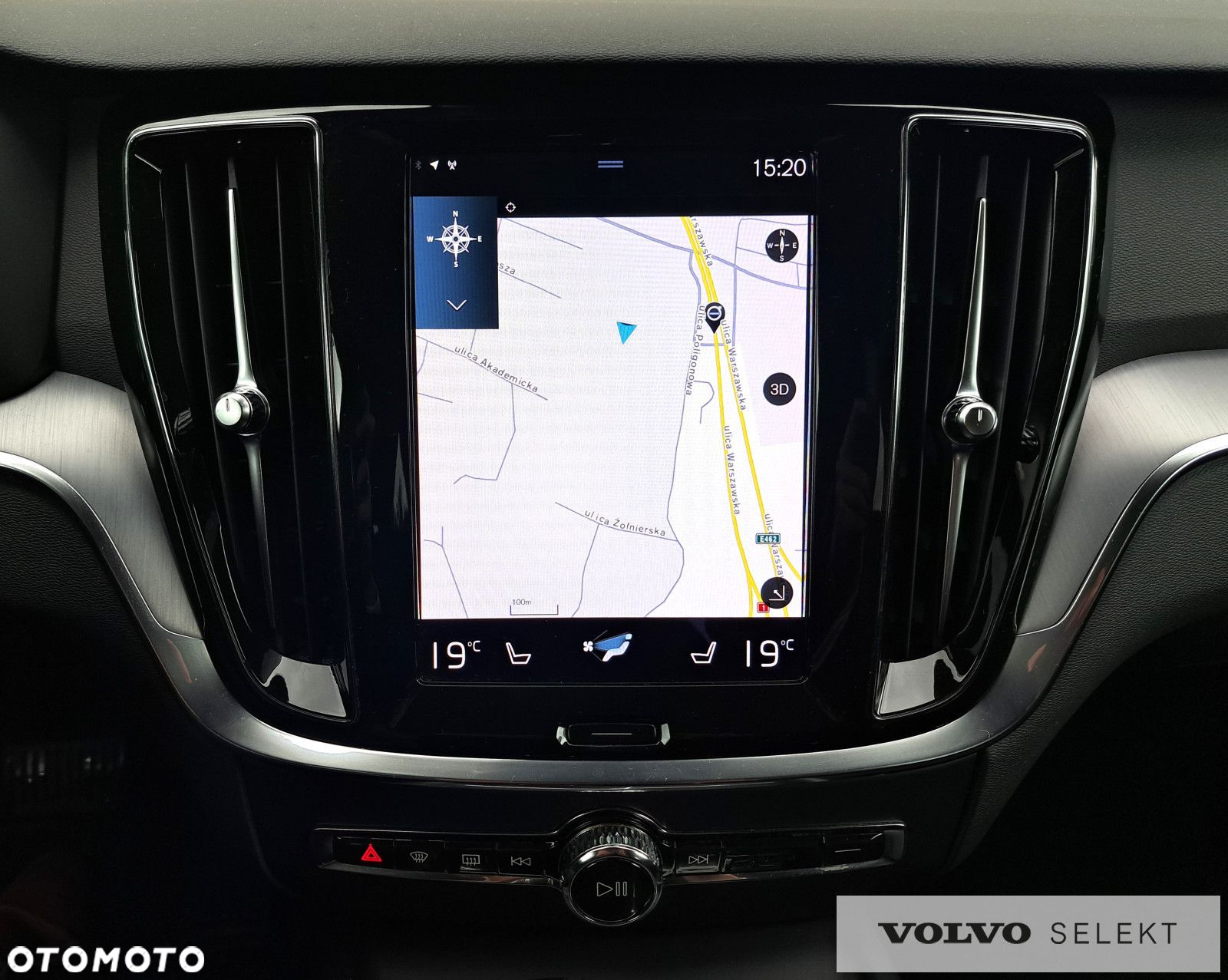 Volvo V60 Cross Country - 23