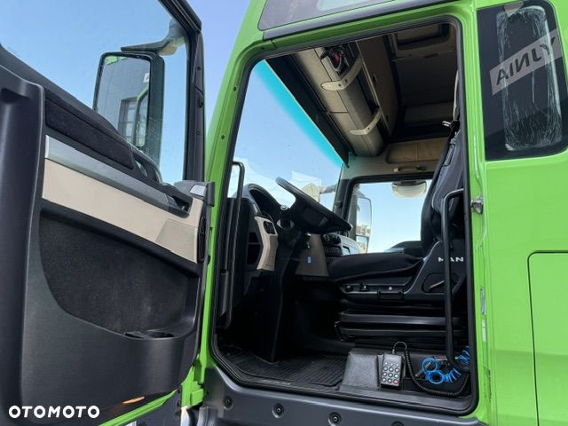 MAN TGX 18.460 XXL Retarder VIN KP Euro 6 - 5