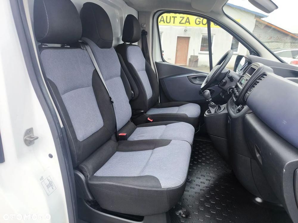 Opel Vivaro - 9