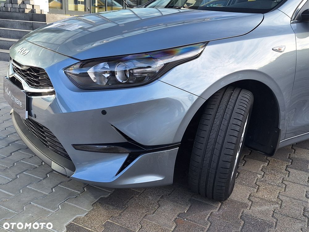Kia Ceed 1.5 T-GDI M - 29