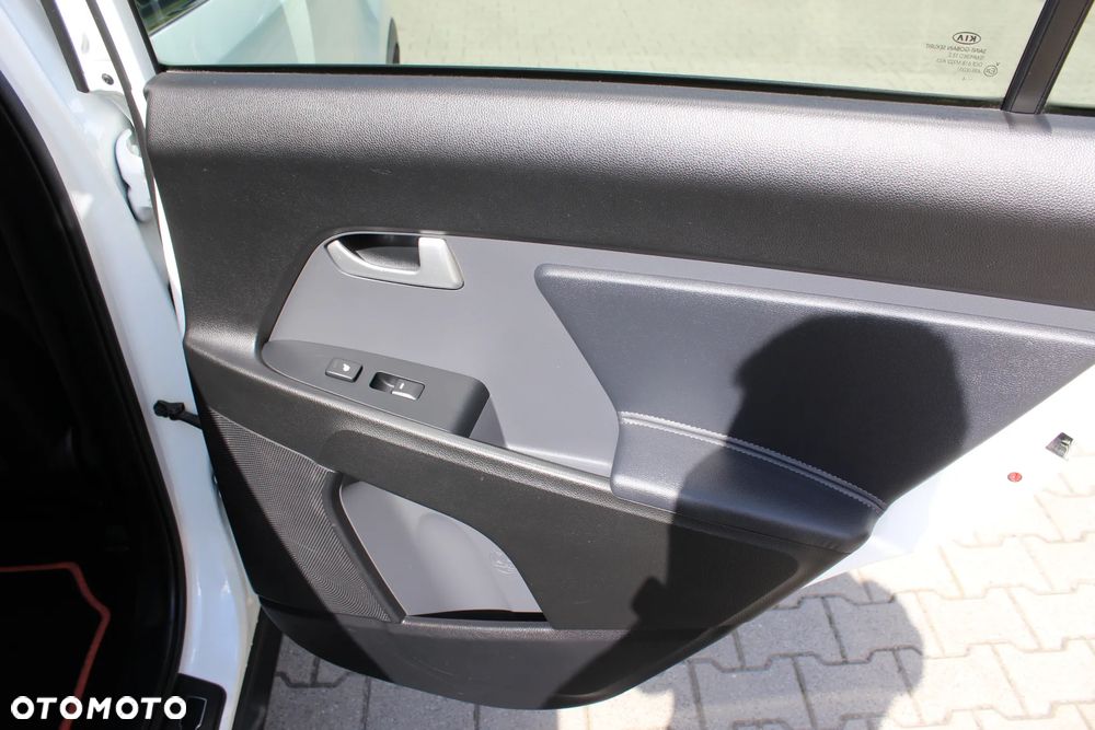 Kia Sportage 1.7 CRDI XL 2WD - 21