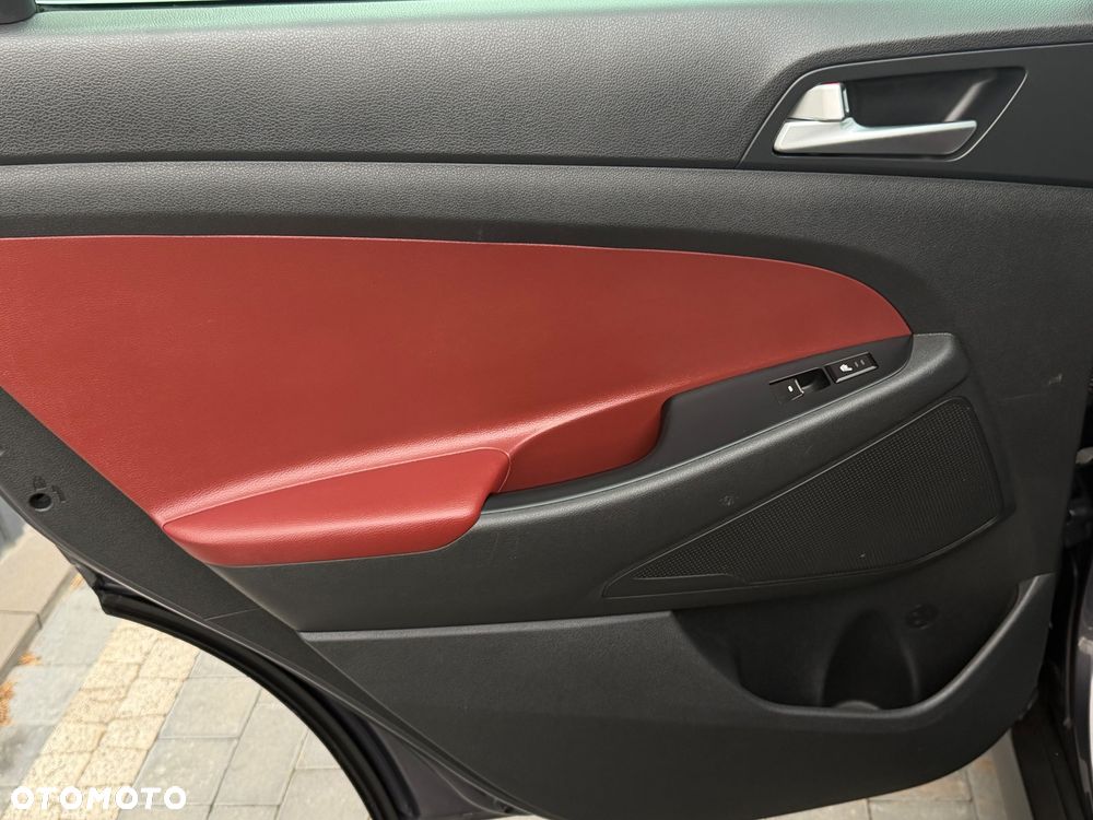 Hyundai Tucson 1.6 Turbo 4WD Premium - 35