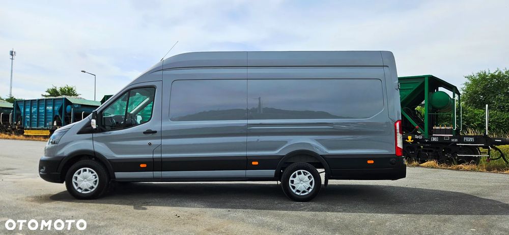 Ford TRANSIT - 13