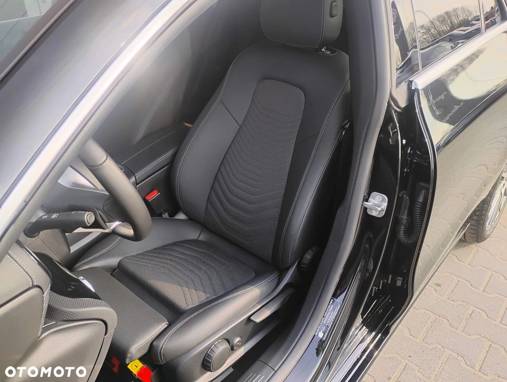 Mercedes-Benz CLA 180 mHEV Progressive 7G-DCT - 11