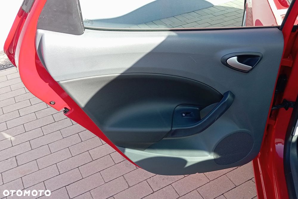 Seat Ibiza 1.4 16V Style - 29
