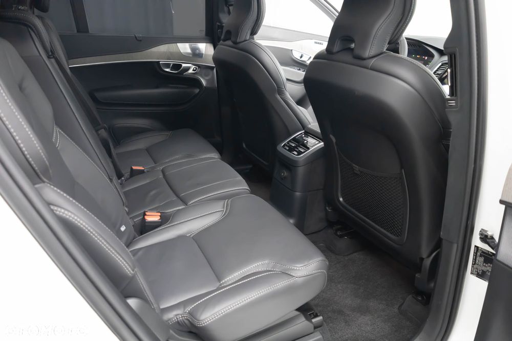 Volvo XC 90 T8 AWD Recharge Ultimate Dark - 34