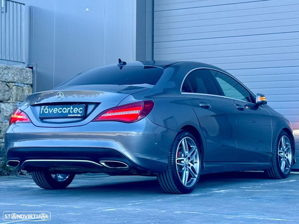 Mercedes-Benz CLA 180 7G-DCT Urban - 24