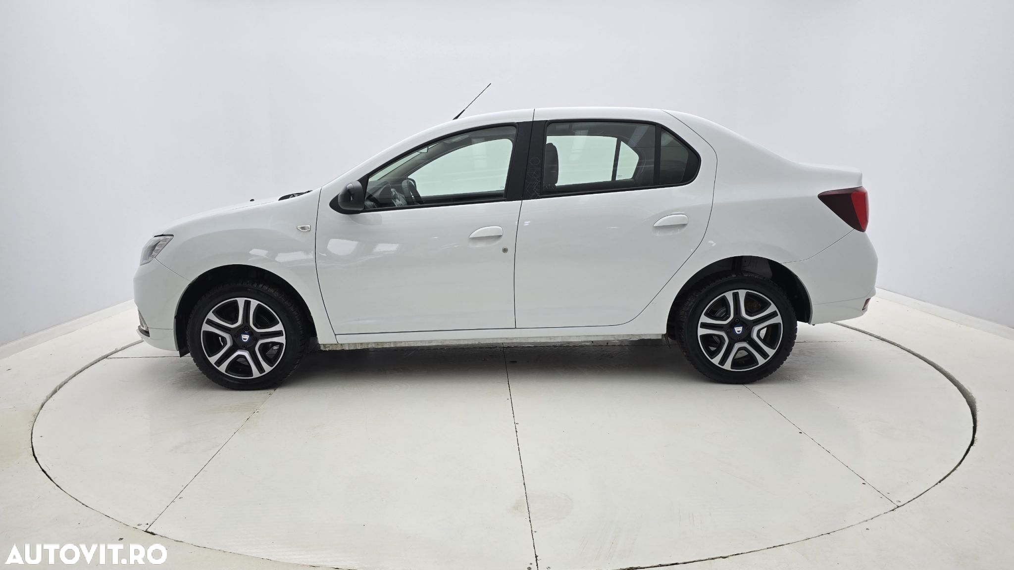 Dacia Logan - 9