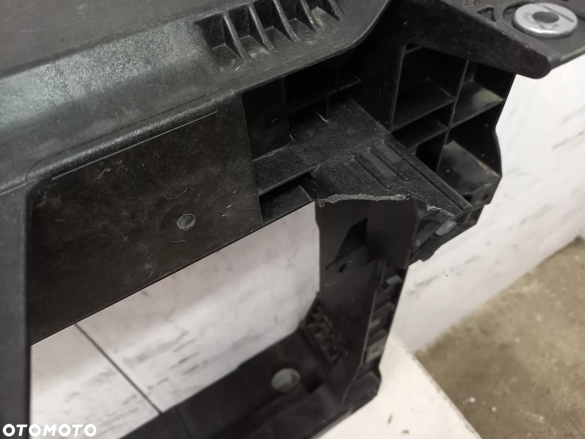 Byd Atto 3 III pas przedni wzmocnienie czołowe - 5