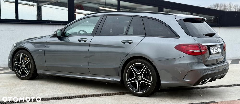 Mercedes-Benz Klasa C 220 d 4Matic 9G-TRONIC Edition AMG Line - 16