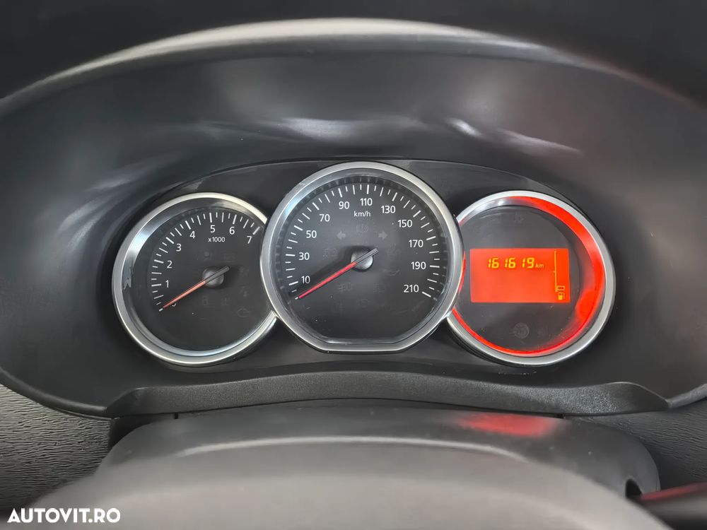 Dacia Lodgy 1.5 dCi 90 CP Ambiance - 21