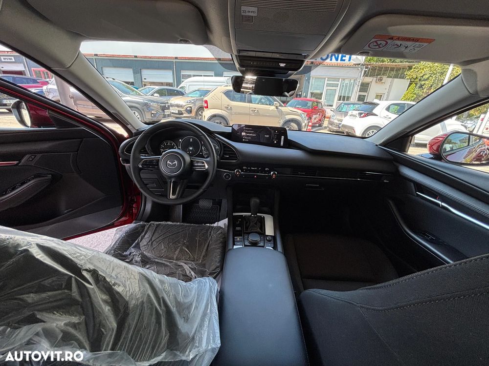 Mazda 3 e-Skyactiv X186 AT MHEV Center-Line - 12