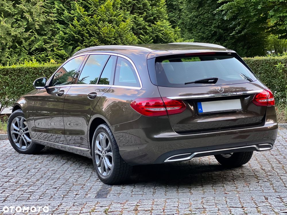 Mercedes-Benz Klasa C 180 9G-TRONIC - 4