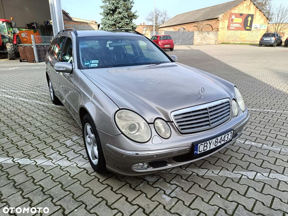 Mercedes-Benz Klasa E - 21
