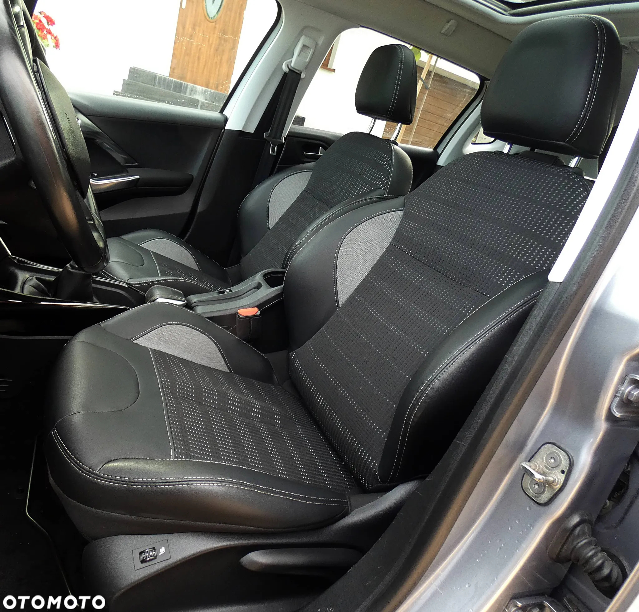 Peugeot 2008 1.6 BlueHDi Crossway S&S - 11