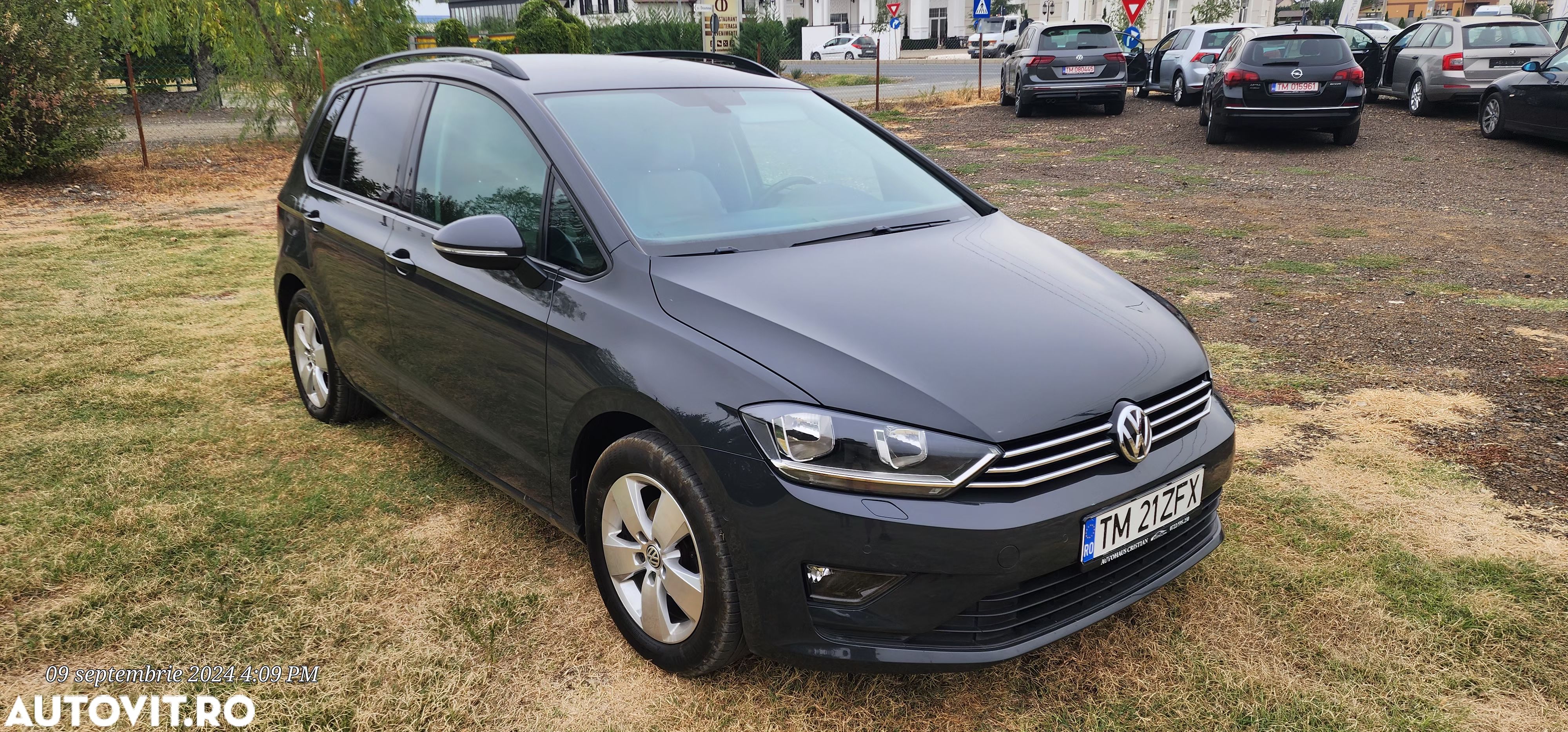 Volkswagen Golf Sportsvan 1.2 TSI BMT DSG Comfortline - 1