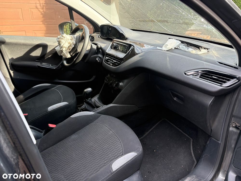 Peugeot 208 1.4 HDi Access - 12