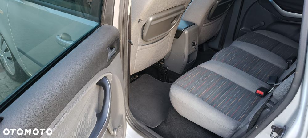 Ford Focus C-Max 1.6 TDCi Futura - 10