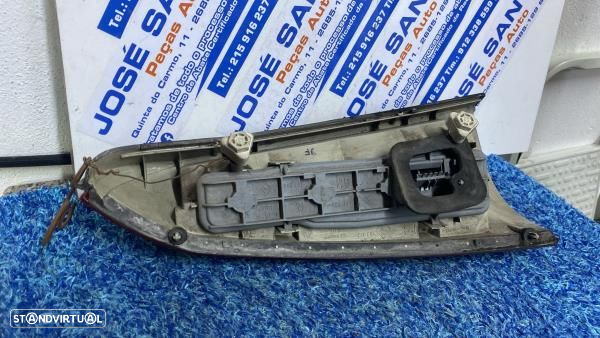 Farolim Ilharga Dto Opel Astra G Classic Caravan (F35) - 2