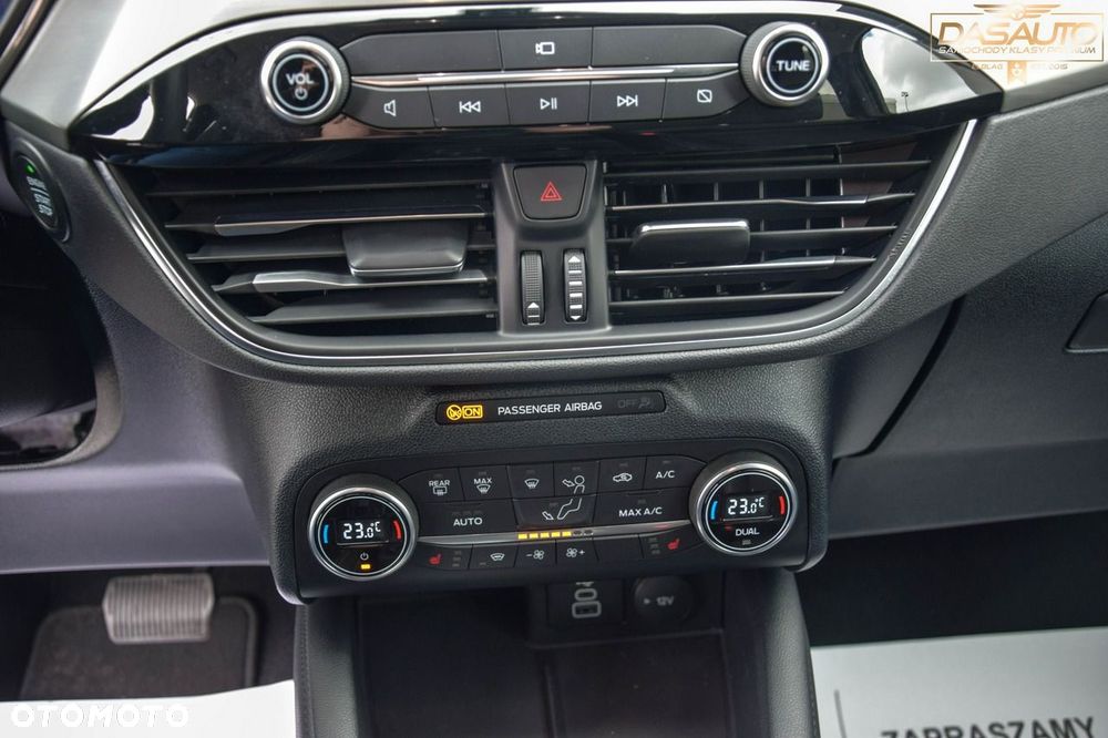 Ford Kuga - 26