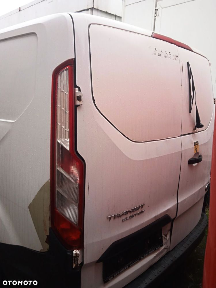 Lampy tylne tył ford transit custom - 1