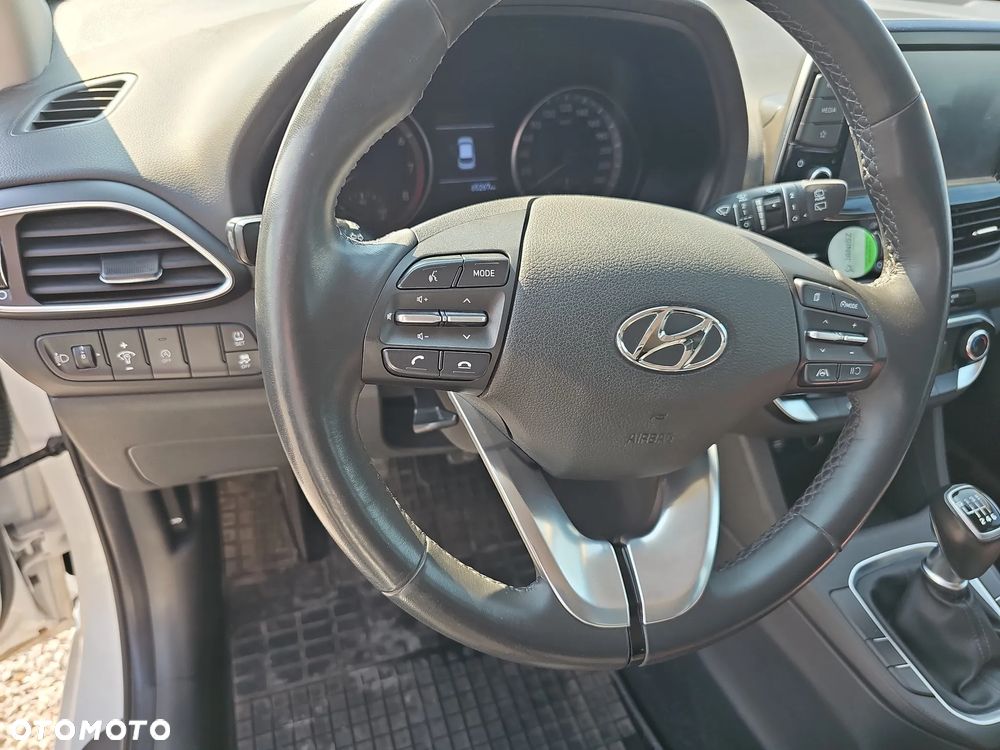 Hyundai i30 1.0 T-GDI Modern - 18