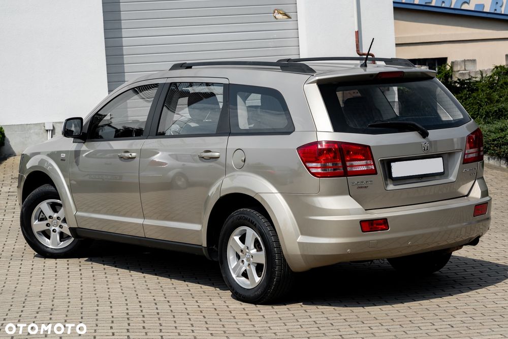 Dodge Journey - 8