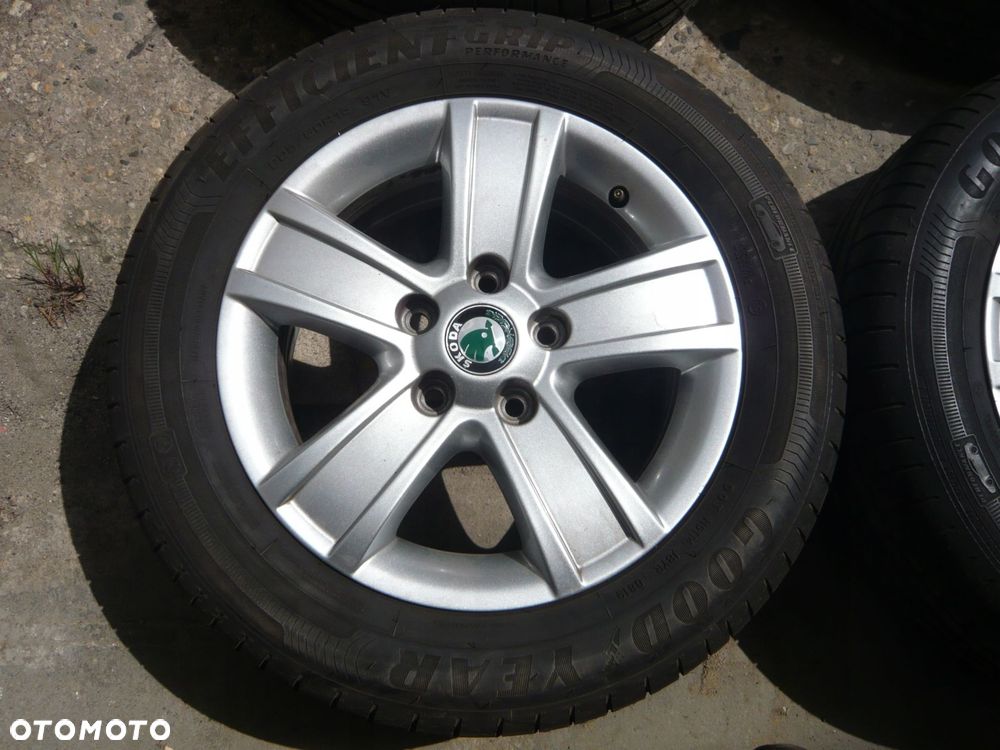 koła aluminiowe 1z0601025s skoda 205/60r15 - 2