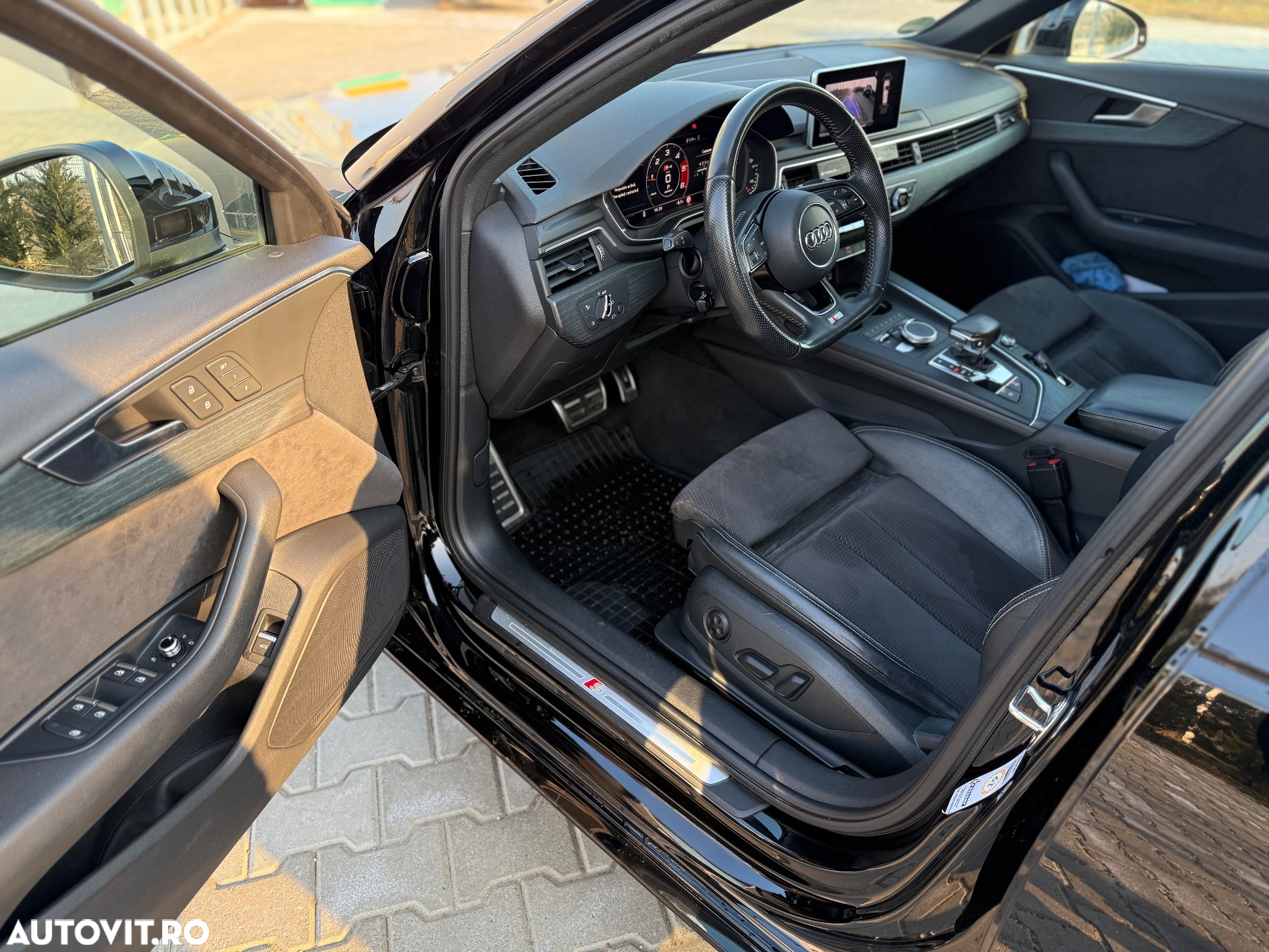 Audi A4 Avant 2.0 TDI ultra S tronic - 11