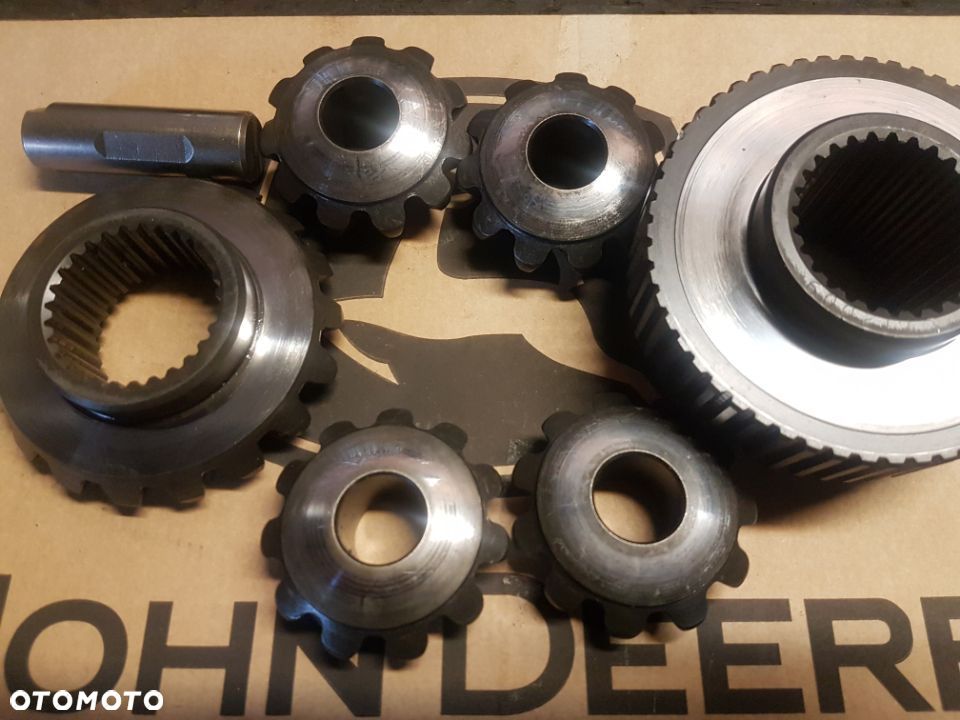 Zestwa tylnego dyferencjału (satelity) L112009 John DEERE - 3