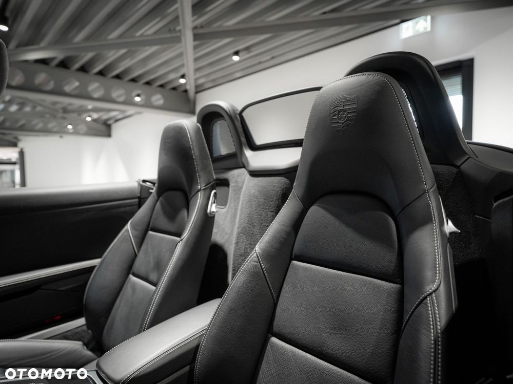 Porsche 718 Boxster GPF Style Edition PDK - 21