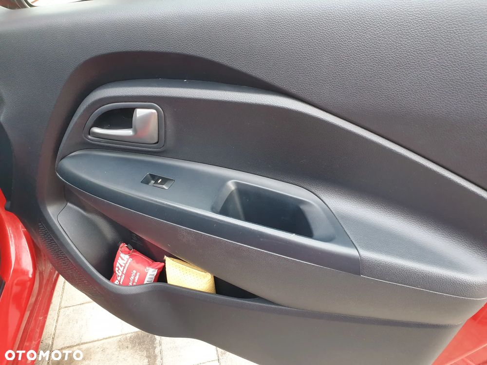 Kia Rio 1.2 L - 20